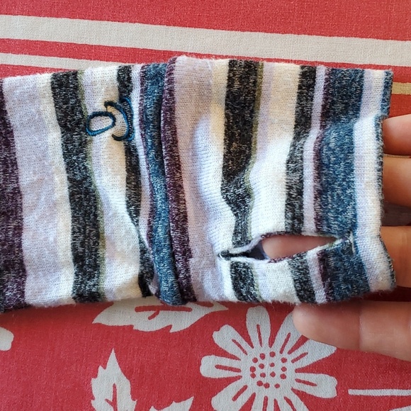 3/$15 CuddlDuds soft knit purple striped sz xs - Picture 3 of 7